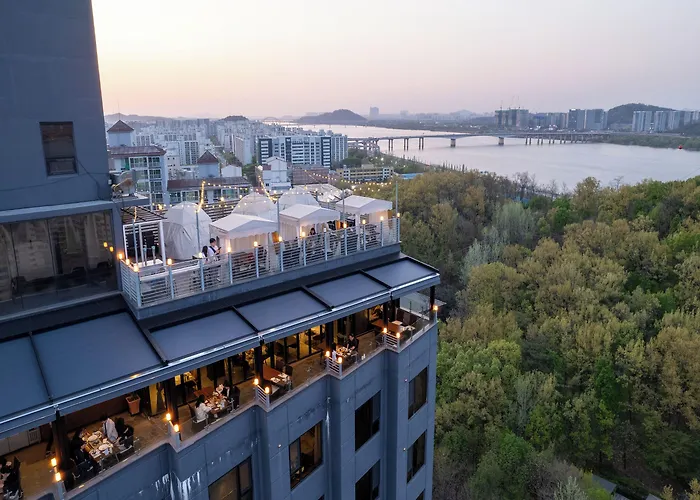 Hotel Jk Blossom